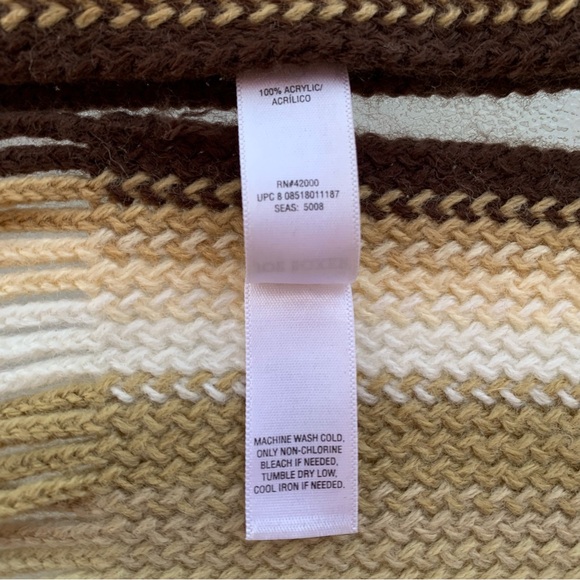 Joe Boxer Brown and Beige Striped Knit Hat and Fringed Scarf Set ~ One Size - Picture 5 of 5